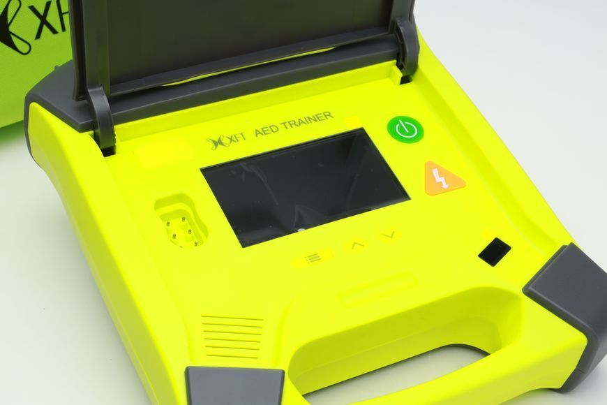 Тренажер XFT-120G AED автоматический внешний дефибриллятор деф.6 фото