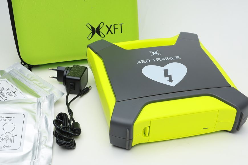 Тренажер XFT-120G AED автоматический внешний дефибриллятор деф.6 фото