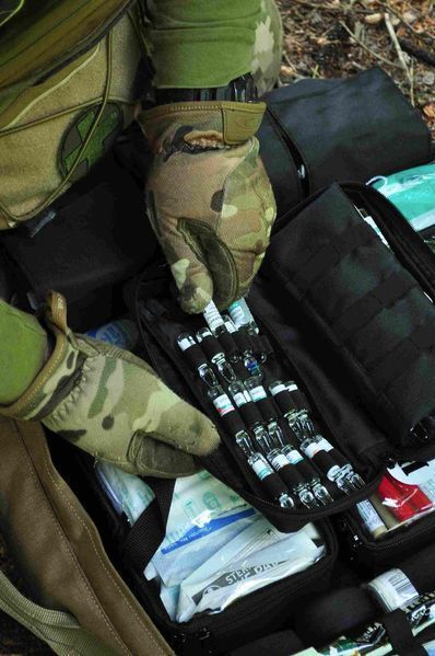 Ампульниця військова медична тактична на 47 ампул Стохід на липучці для бойових медиків ЗСУ Ам_47 фото